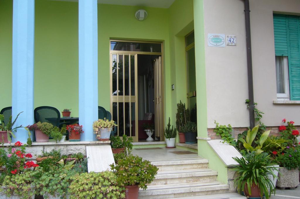 Albergo Villa Canapini Chianciano Terme Buitenkant foto
