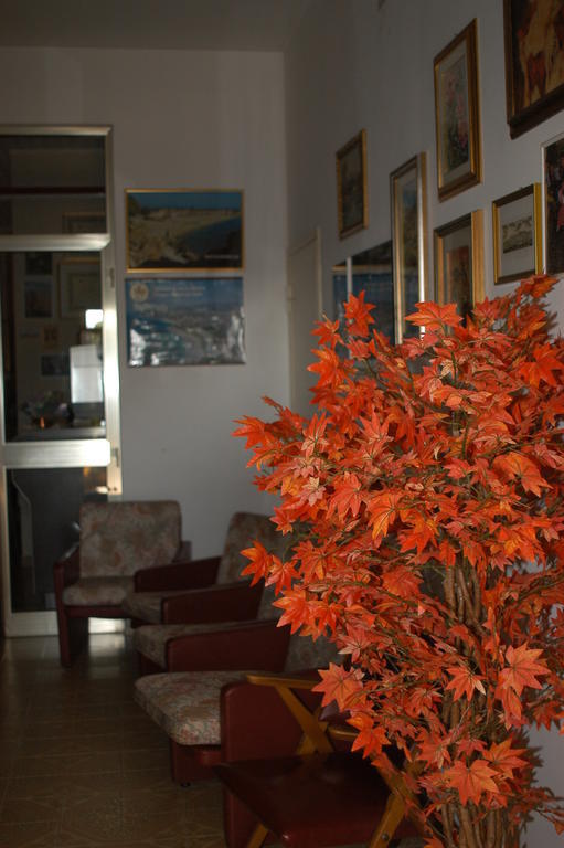 Albergo Villa Canapini Chianciano Terme Buitenkant foto
