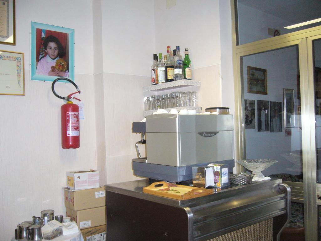 Albergo Villa Canapini Chianciano Terme Buitenkant foto