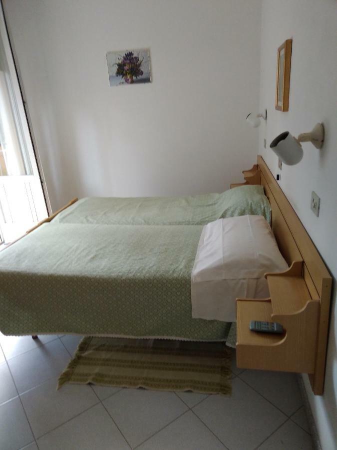 Albergo Villa Canapini Chianciano Terme Buitenkant foto